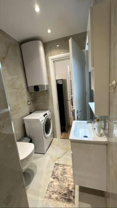 Studio City Center Tirana Extérieur photo